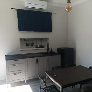 Lucca&joy Apartment